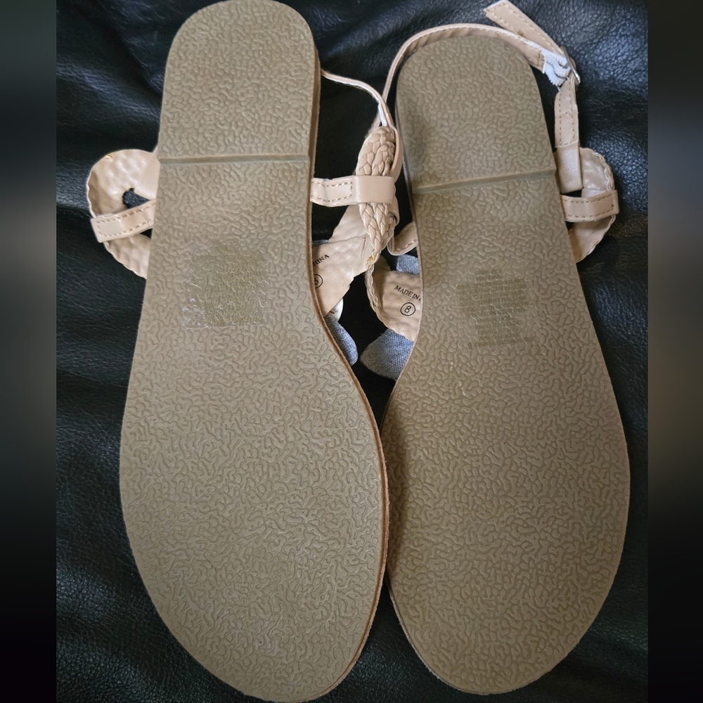 HOST PICK! ๐๐๐Anthropologie Tan Floral Sandals Sz8 - Picture 5 of 6
